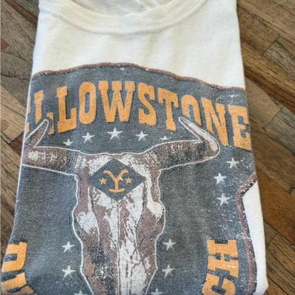 Yellowstone Dutton Ranch Graphic Tee - Cream - Picture 3 of 3